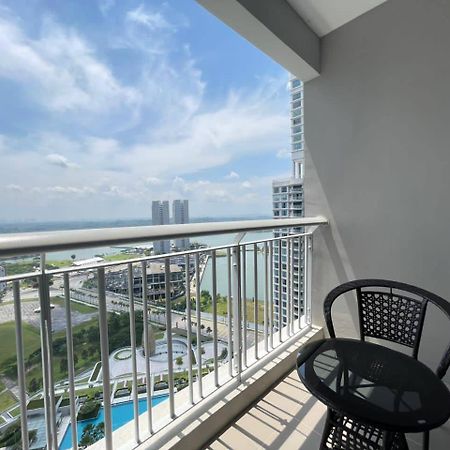 Teega Suites Seaview By Vdo Homestay Nusajaya  Esterno foto