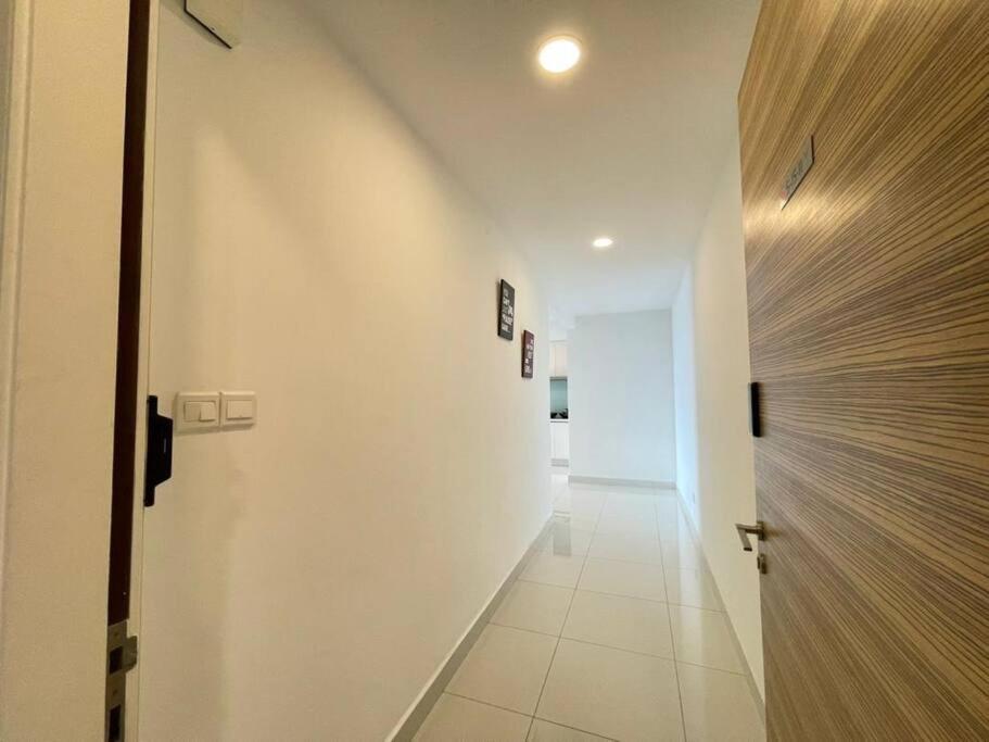 Teega Suites Seaview By Vdo Homestay Nusajaya  Esterno foto