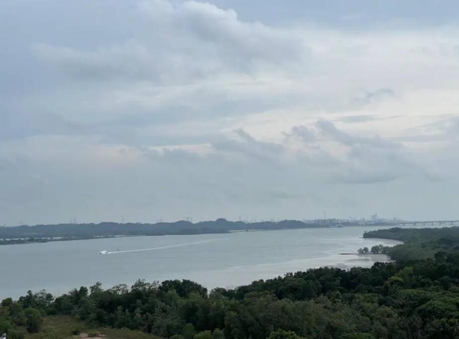 Teega Suites Seaview By Vdo Homestay Nusajaya  Esterno foto