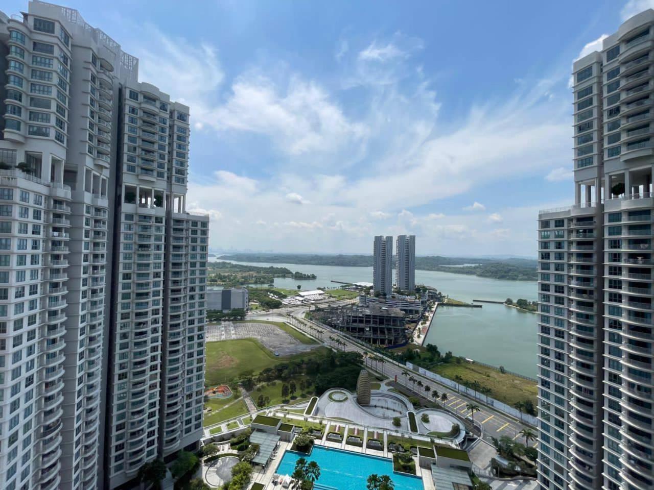 Teega Suites Seaview By Vdo Homestay Nusajaya  Esterno foto